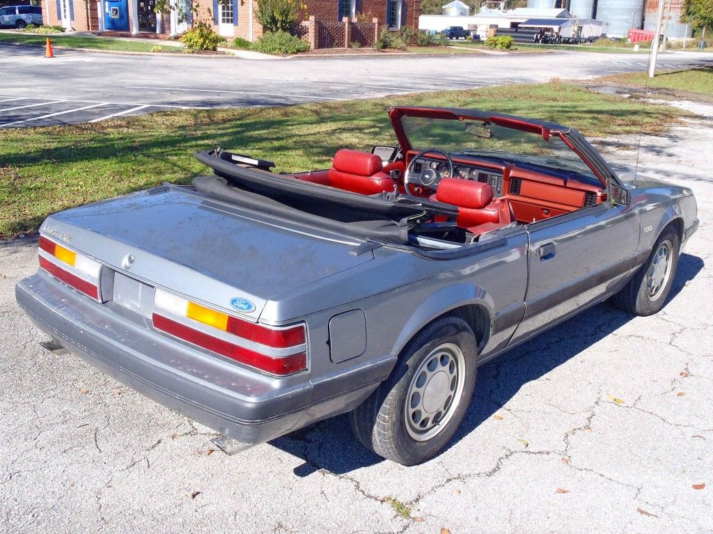 1985 Ford Mustang 5.0 LX [Fox Body] Convertible