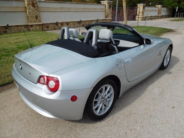 2005 BMW Z4 2.5I 6 Cylinder Convertible