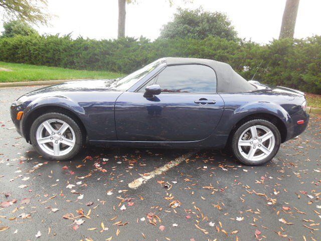 2007 Mazda MX 5 Miata Touring