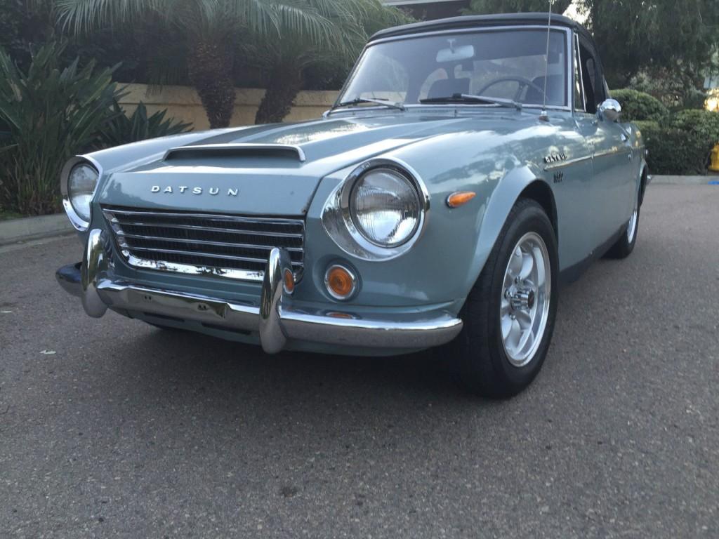 1969 Datsun 1600 Roadster