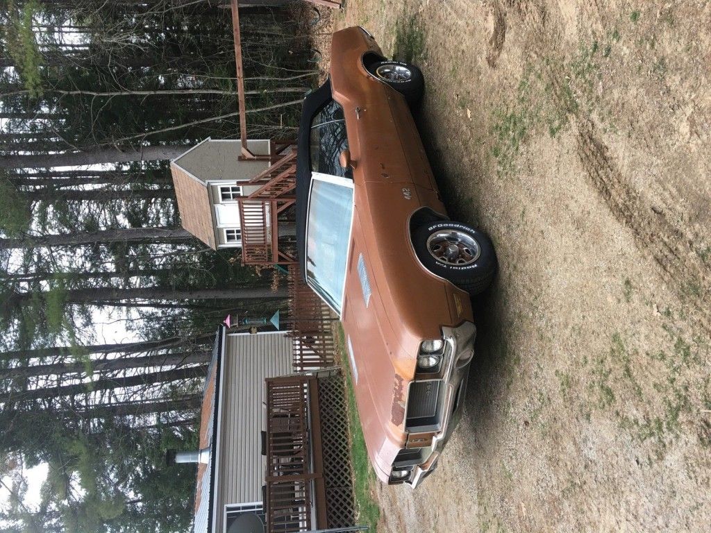 1972 Oldsmobile Cutlass 442 convertible