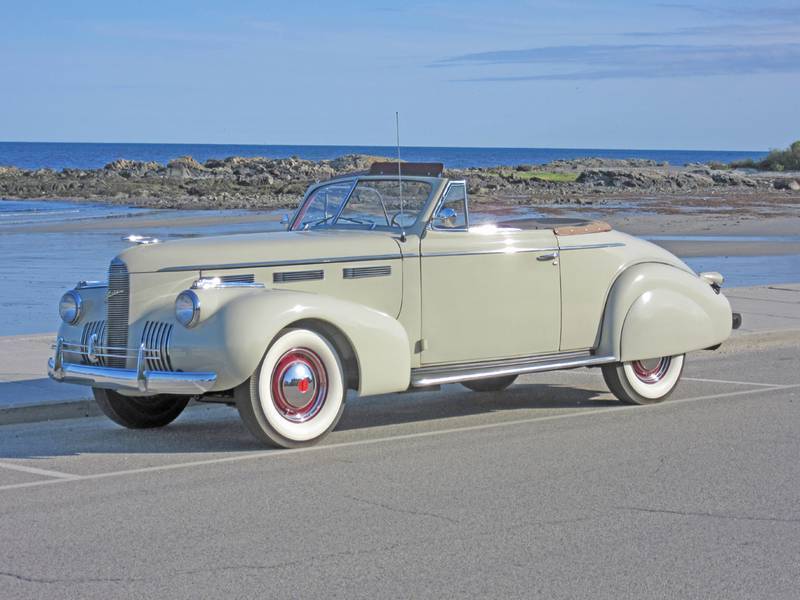 1940 LaSalle D50 Convertible