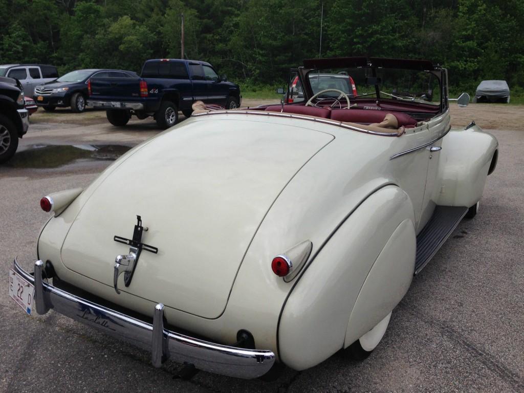 1940 LaSalle D50 Convertible