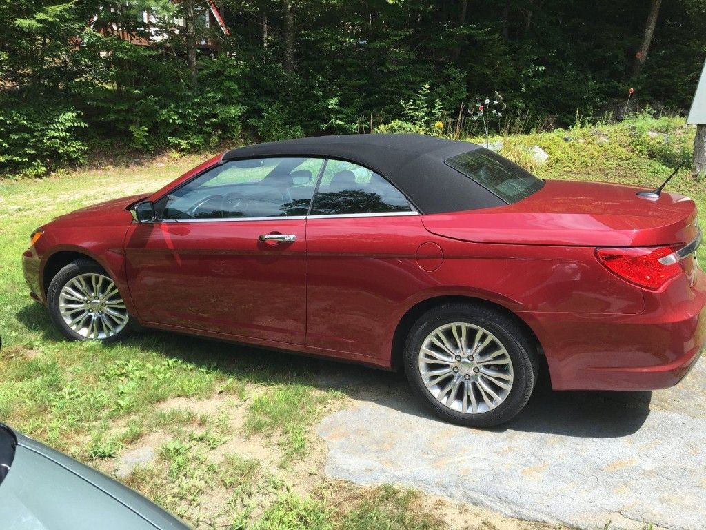2013 Chrysler 200 Series Limited Convertible