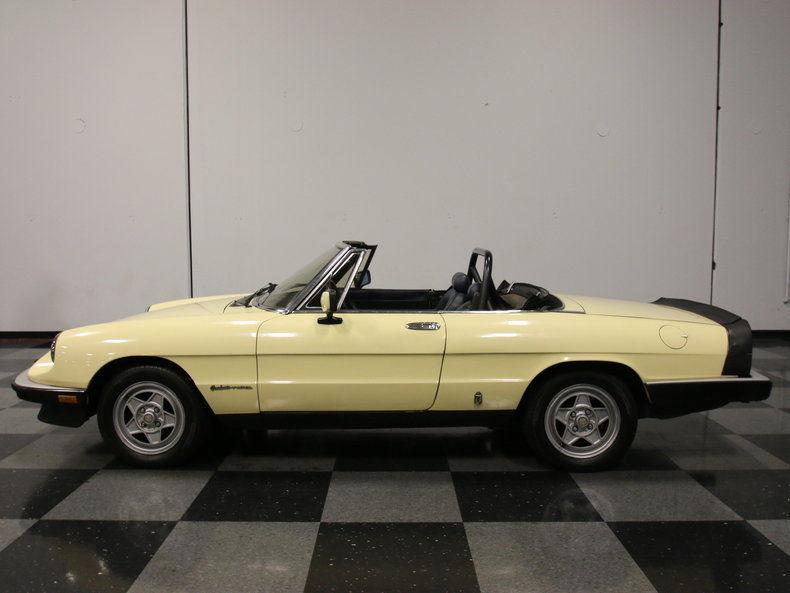 1984 Alfa Romeo Spider Veloce Convertible 2 Door