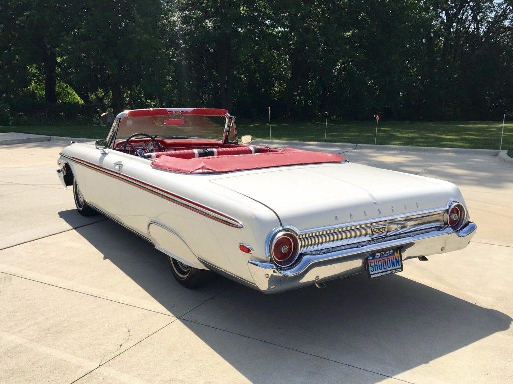 classic 1962 Ford Galaxie Sunliner convertible