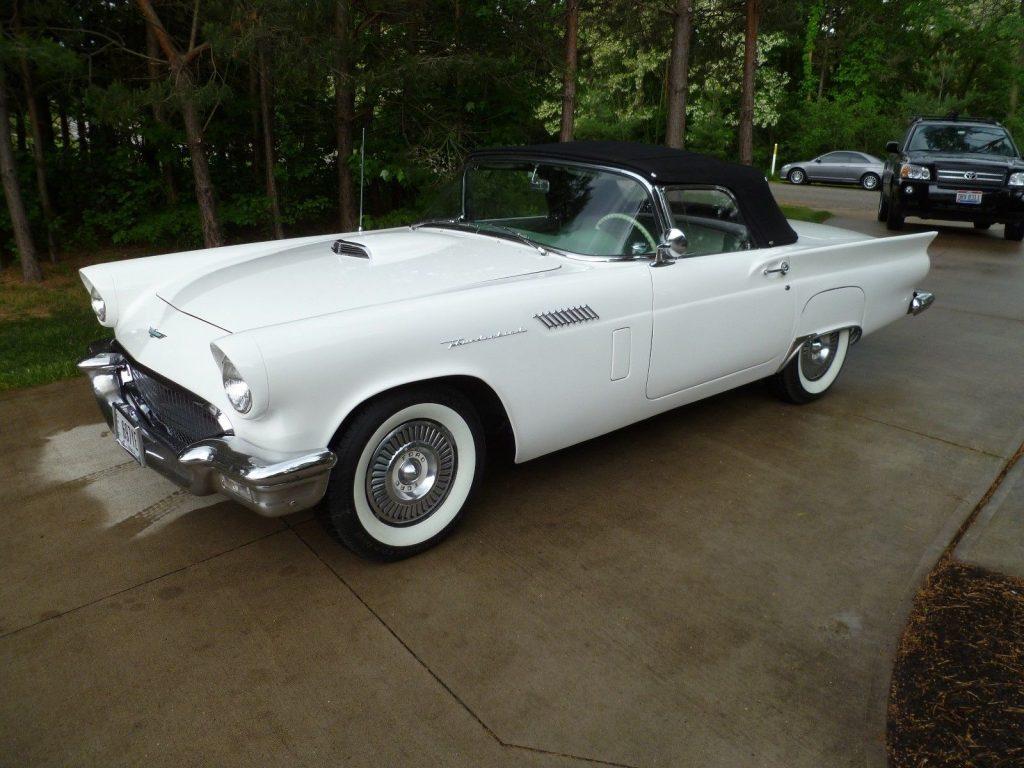 everything works 1957 Ford Thunderbird convertible