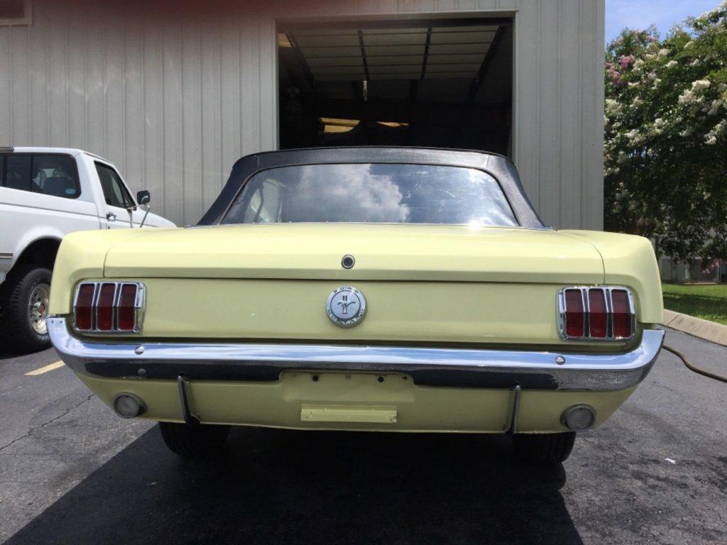 rock solid 1965 Ford Mustang CONVERTIBLE