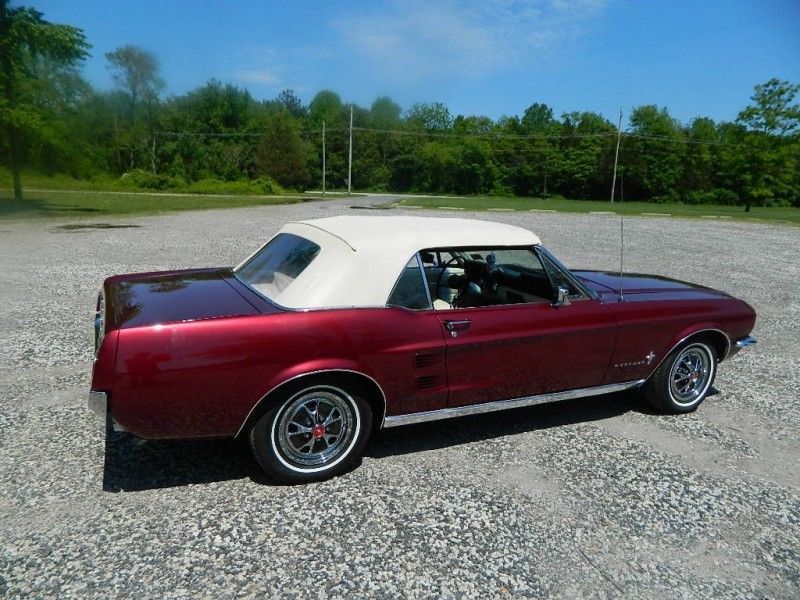 very nice 1967 Ford Mustang Convertible