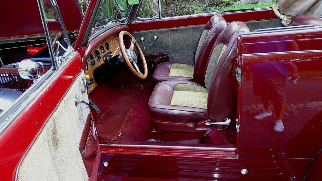 replica 1932 Cadillac Convertible