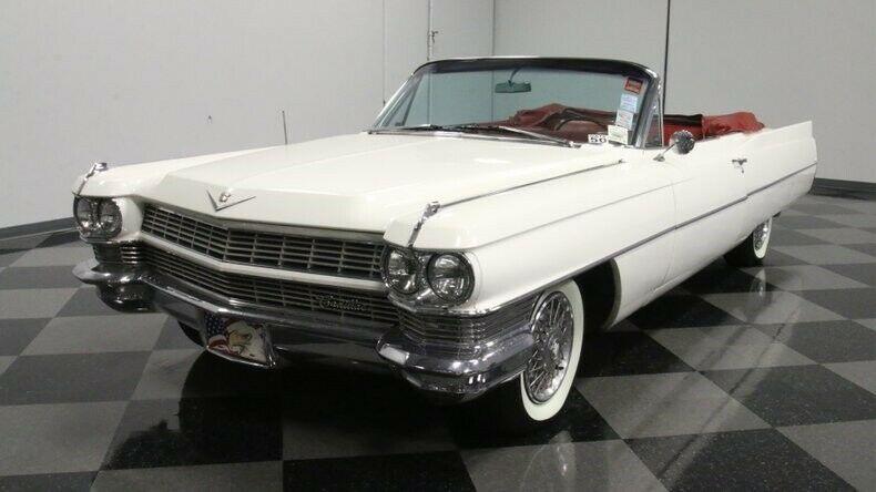 very nice 1964 Cadillac Deville Convertible