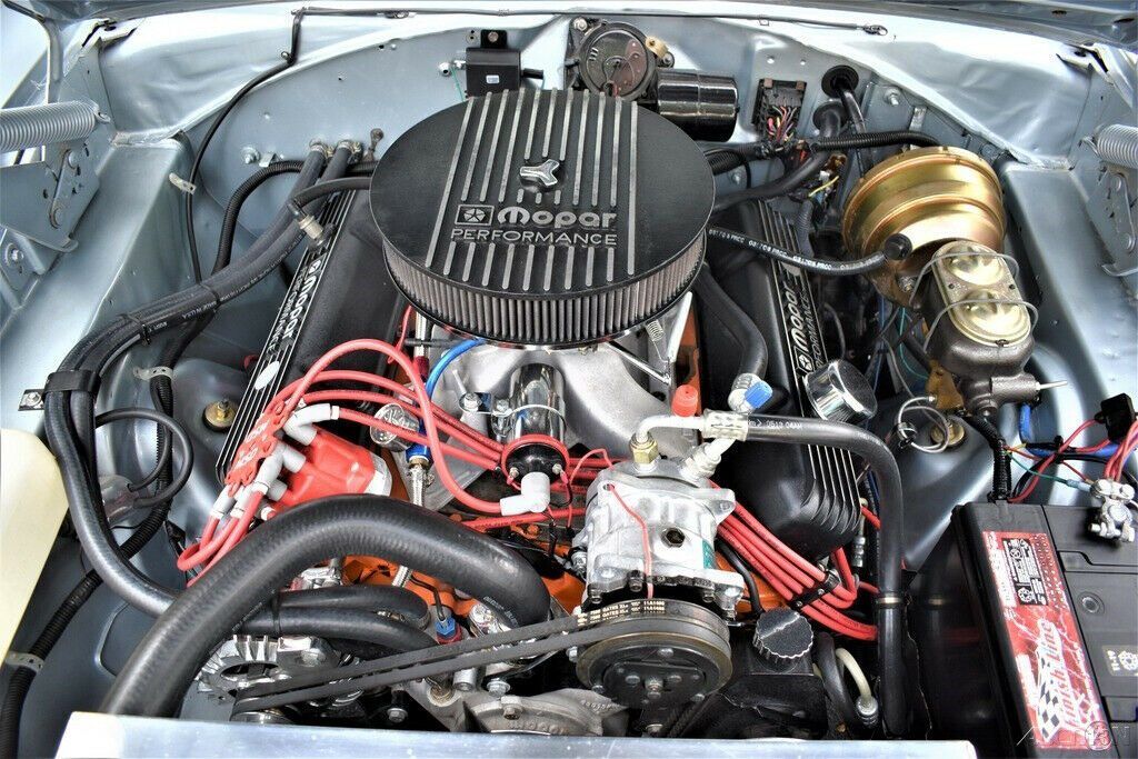 5 speed beast 1966 Plymouth Satellite convertible