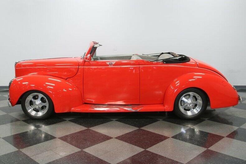 custom 1940 Ford Deluxe Convertible
