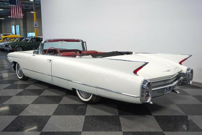 1960 Cadillac Series 62 Convertible [cool color combo]