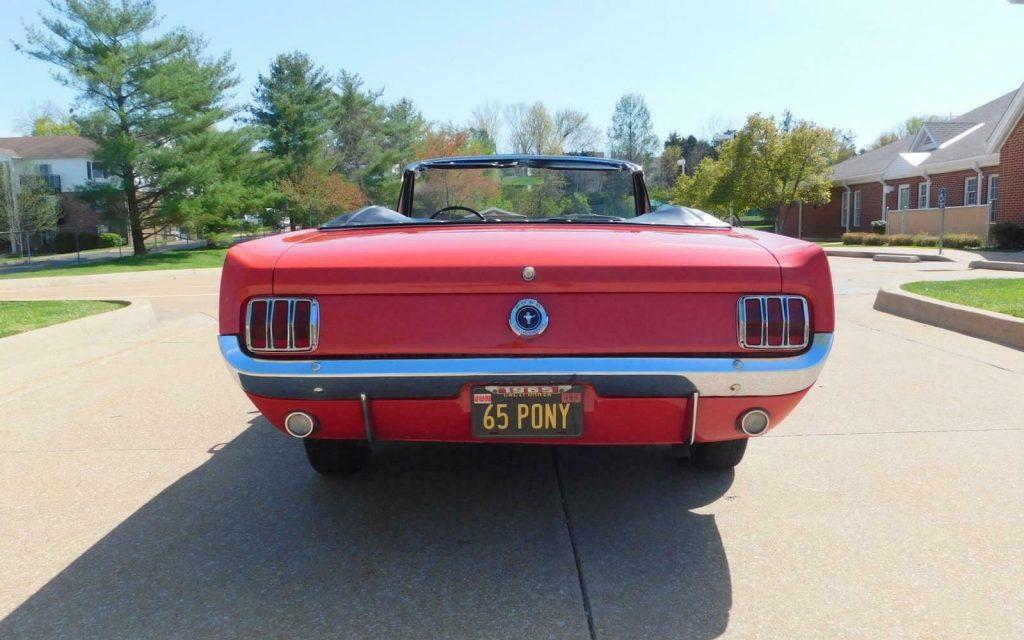1965 Ford Mustang Convertible [highly desirable color combination]