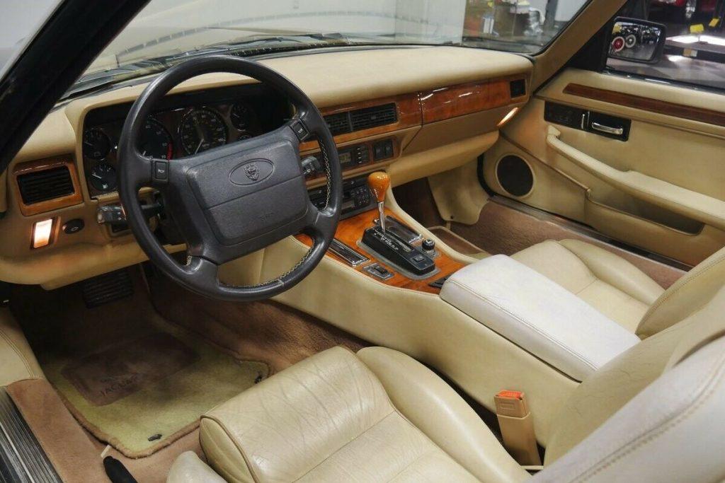 1995 Jaguar XJS V12 Convertible [iconic look of British style]