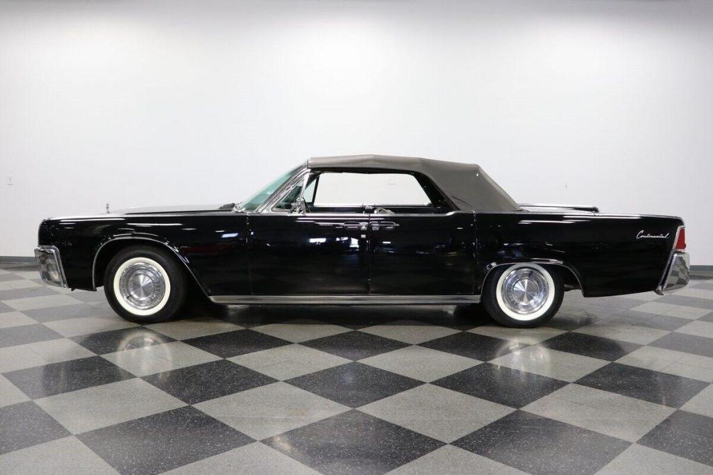 1962 Lincoln Continental Convertible [true elegance]