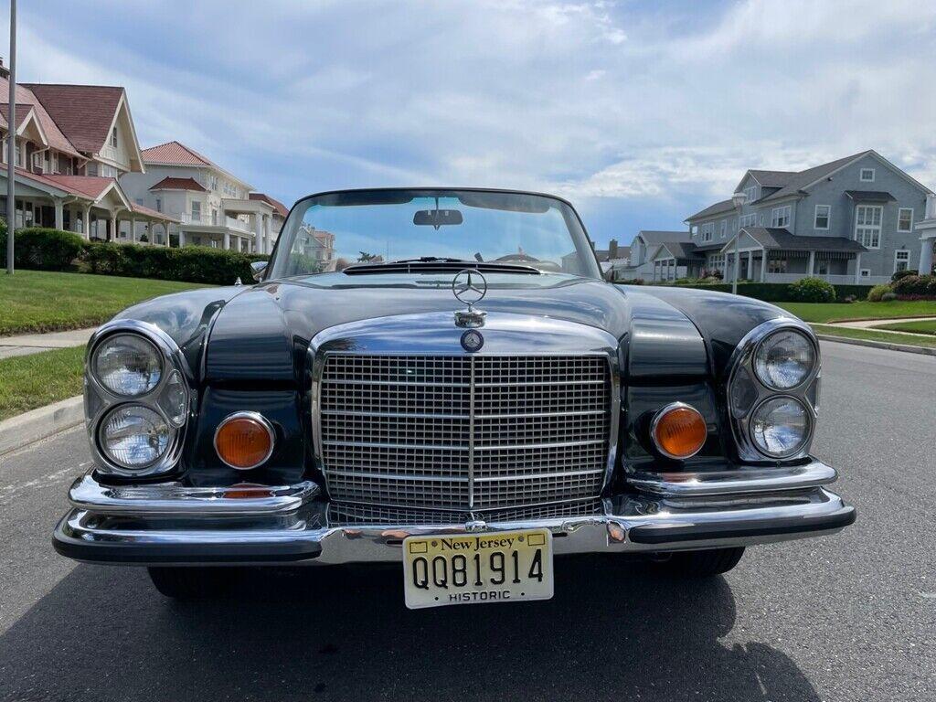 1970 Mercedes Benz 280se 62120 Miles, Miles Forest Green Convertible