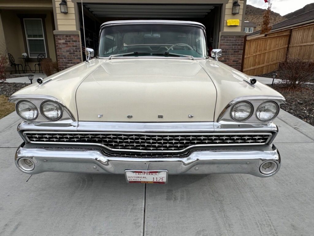 1959 Ford Fairlane 500 Convertible [all stock]