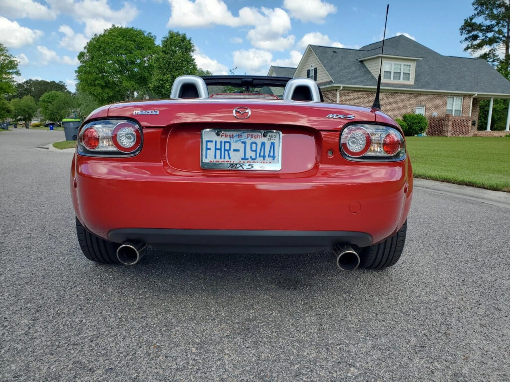 2006 Mazda MX-5 Miata 3rd Generation Limited