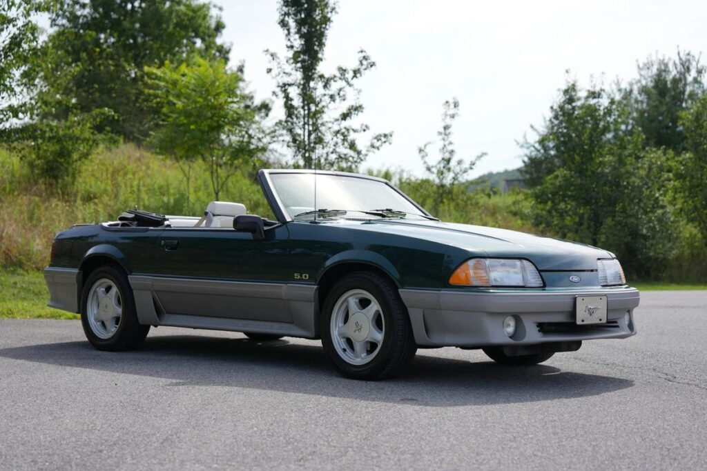 1992 Ford Mustang GT