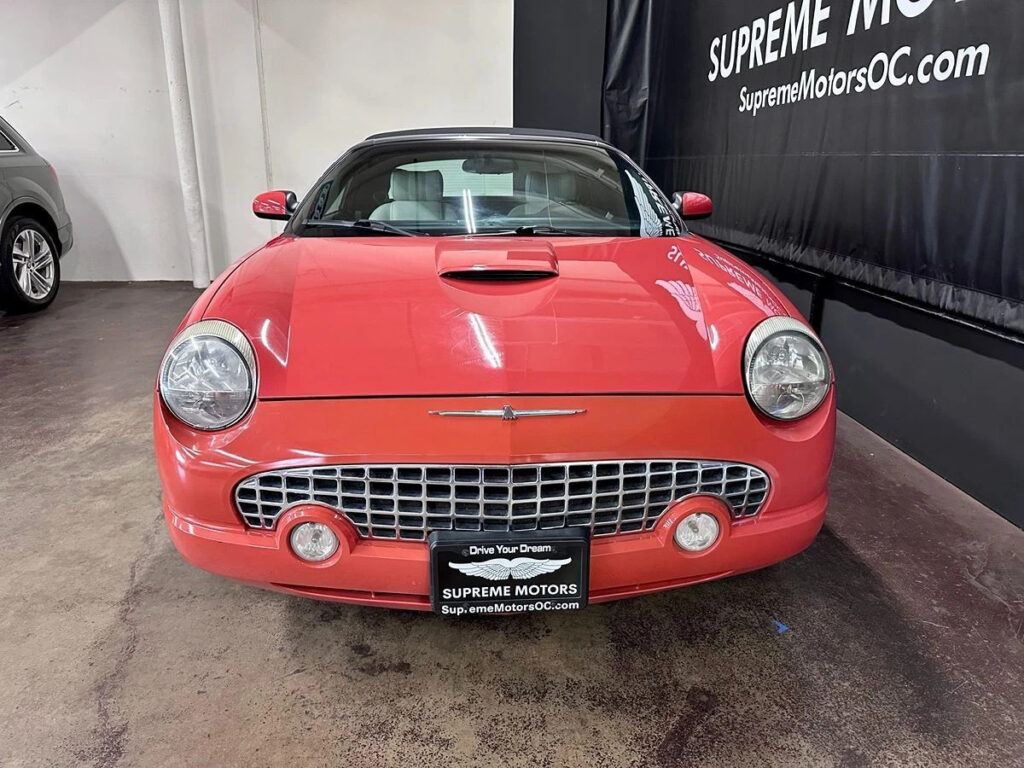 2003 Ford Thunderbird Deluxe James Bond 007 Edition