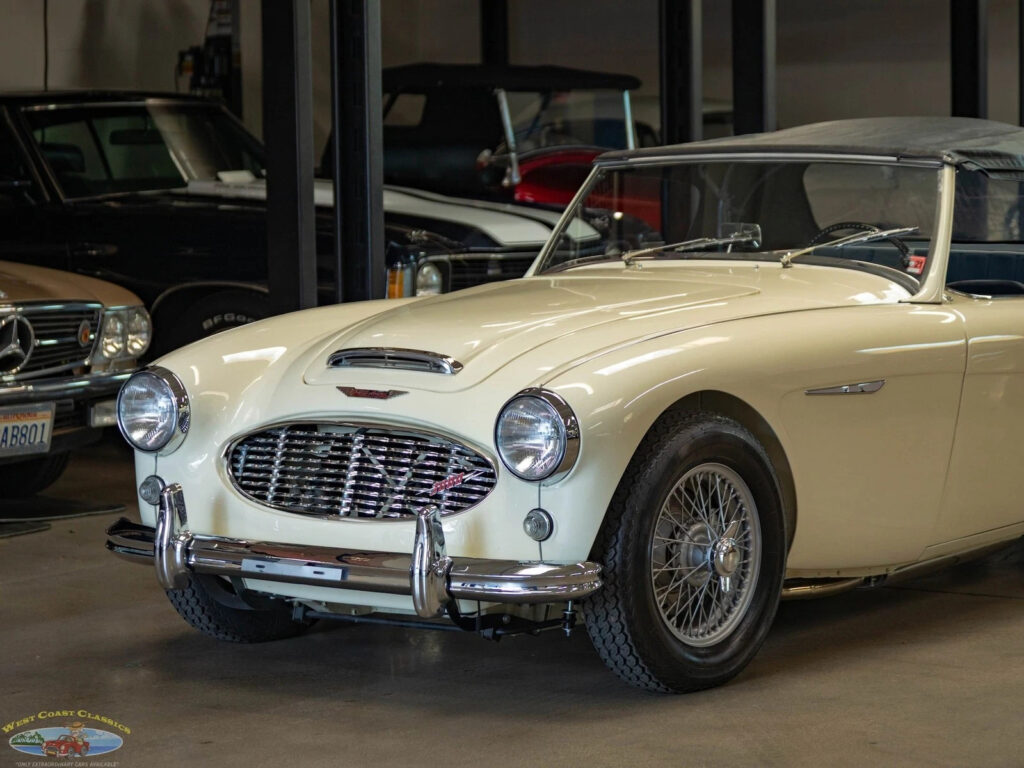 1960 Austin-Healey BT7 Roadster