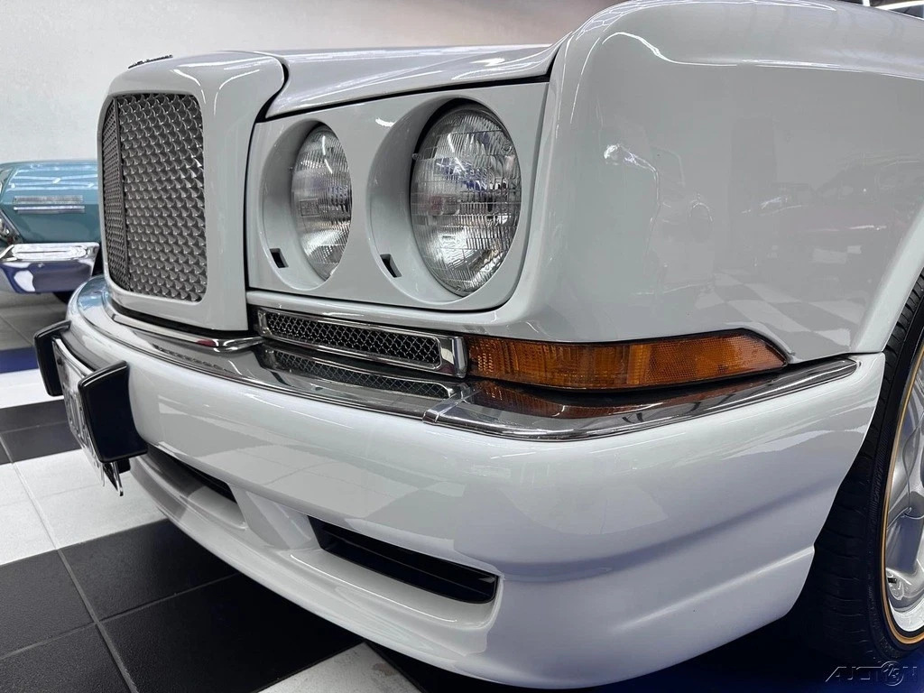 2000 Bentley Azure 32K Miles – Pristine Condition Finest Example ON The Market