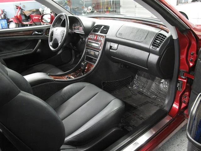 2003 Mercedes-Benz CLK320