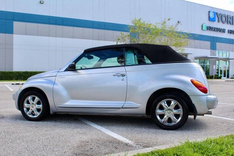 2005 Chrysler PT Cruiser Convertible