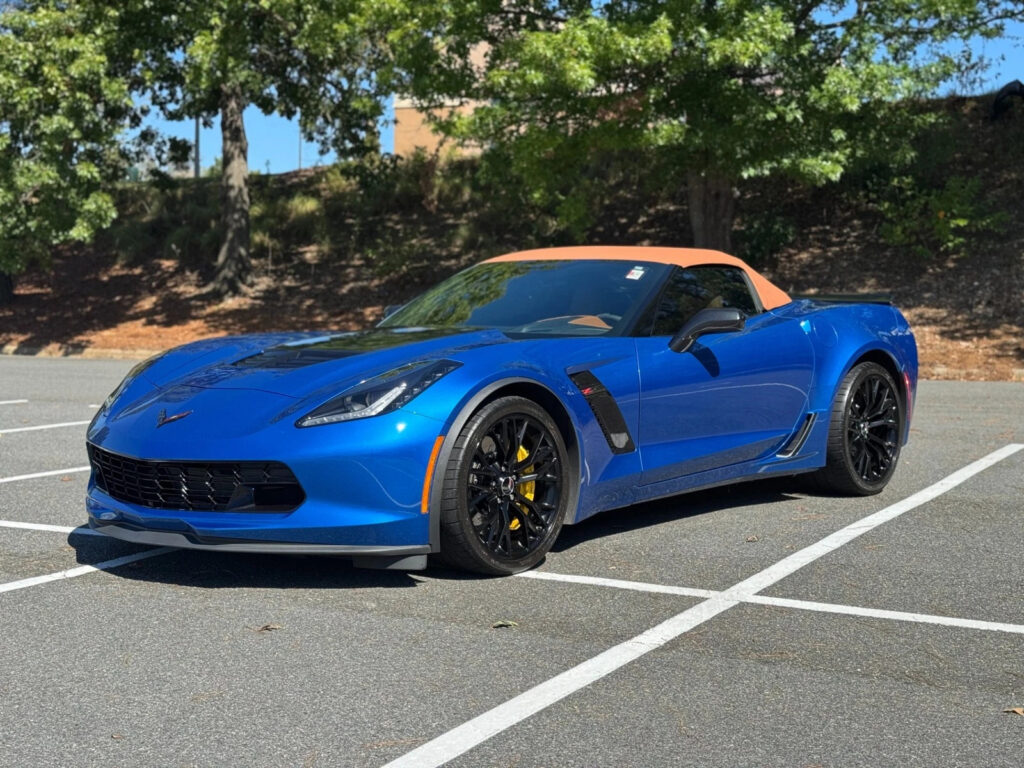 2015 Chevrolet Corvette 1 Owner / 3LZ PKG COMP Buckets Carbon Flash HO