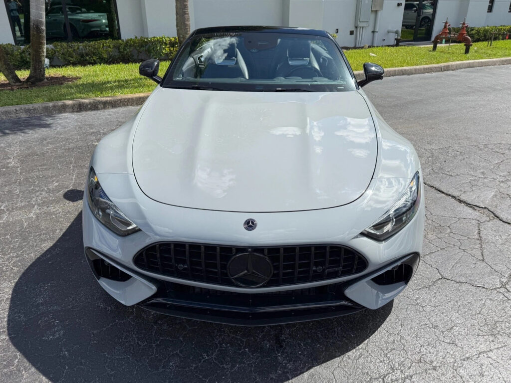 2022 Mercedes-Benz AMG SL 63