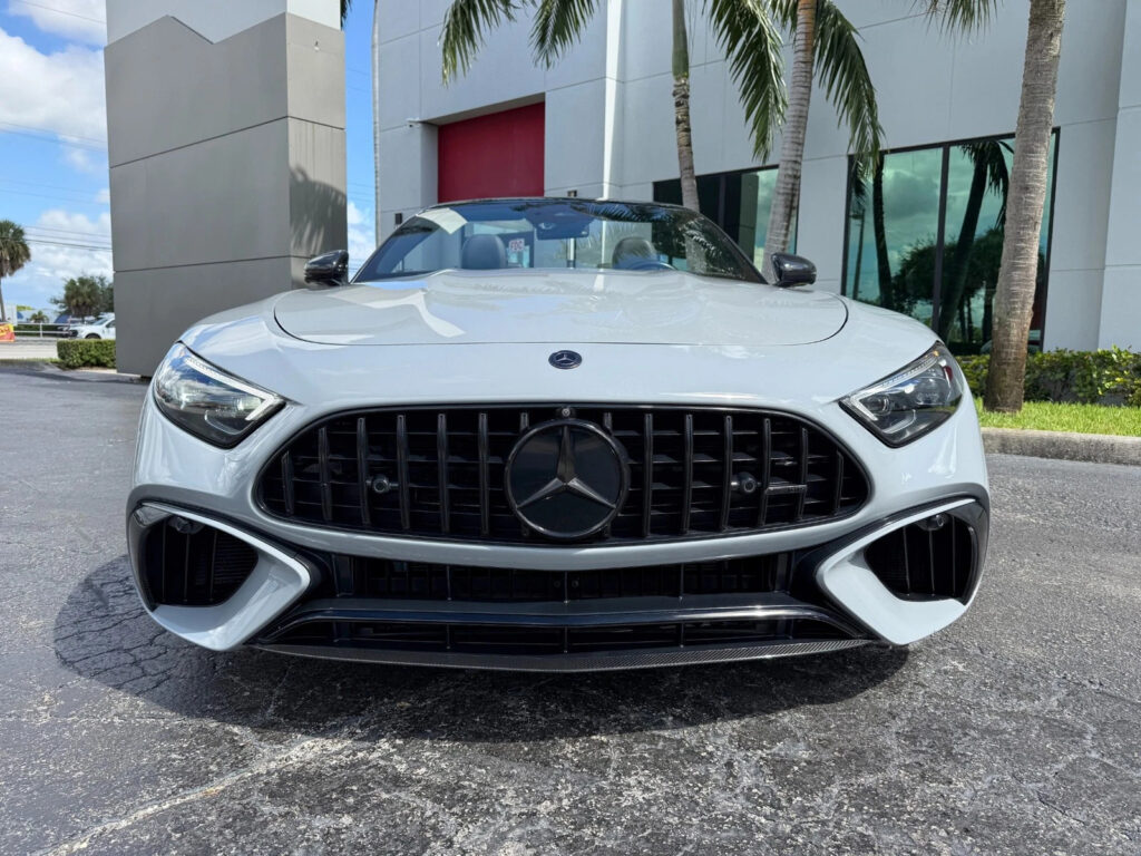 2022 Mercedes-Benz AMG SL 63